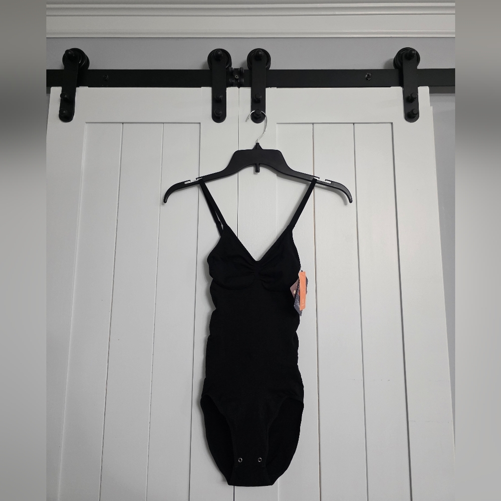 FeelinGirl Seamless Shapewear Sculpting Tummy Control Body Shaper. NEW!